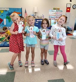 Children learning about crafts